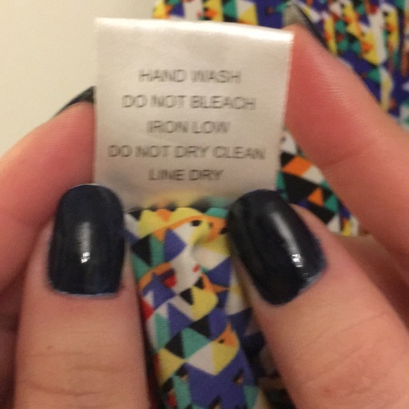 Geometric Tank - Picture 5 of 5